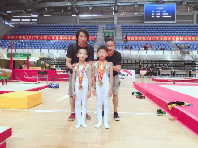 右一, Aq, src 右一, Aq, src