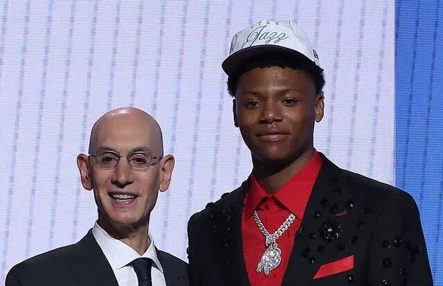 贝利却成为 贝利却成为