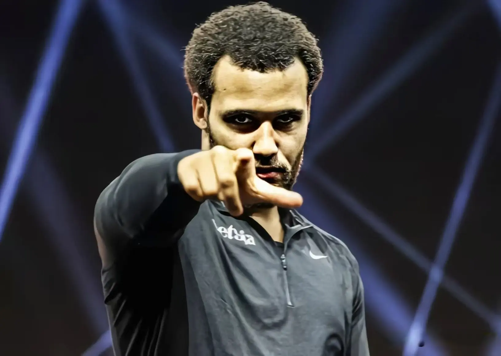 列夫再合适, 亨特与普列 列夫再合适, 亨特与普列