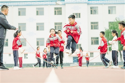 本文转自, 王晓博, 举推进